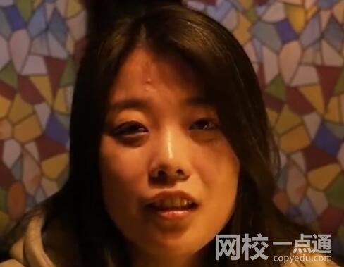 女孩在雙親遺物中發現自己的領養證 究竟是怎么回事？