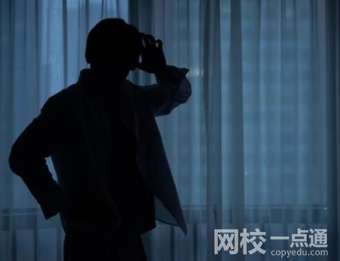 家長談養娃壓力:躺不起卷不動養娃壓力太大了