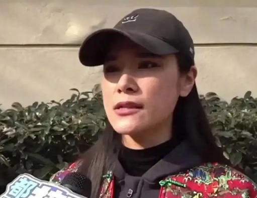 跟大學老師打工 女子被拖欠8萬工資 為什么引爭議？