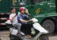 女生面試群演 結果電動車被錄取了 這也太意外了
