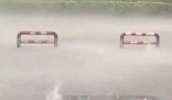 廣州突降雞蛋大小冰雹 汽車砸出坑 實(shí)在太嚇人了