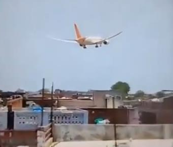 印墜毀客機(jī)被曝空調(diào)失靈按鍵罷工 這也太無(wú)語(yǔ)了