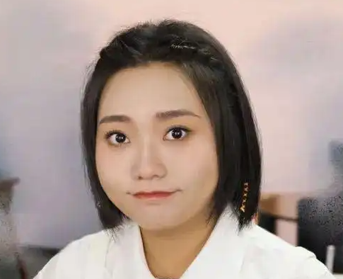 男子實名舉報李雪琴公司財務問題 為什么引熱議什么情況？