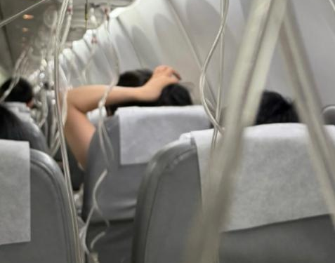 上海飛東京航班故障 高空速降7000米 實在太恐怖了